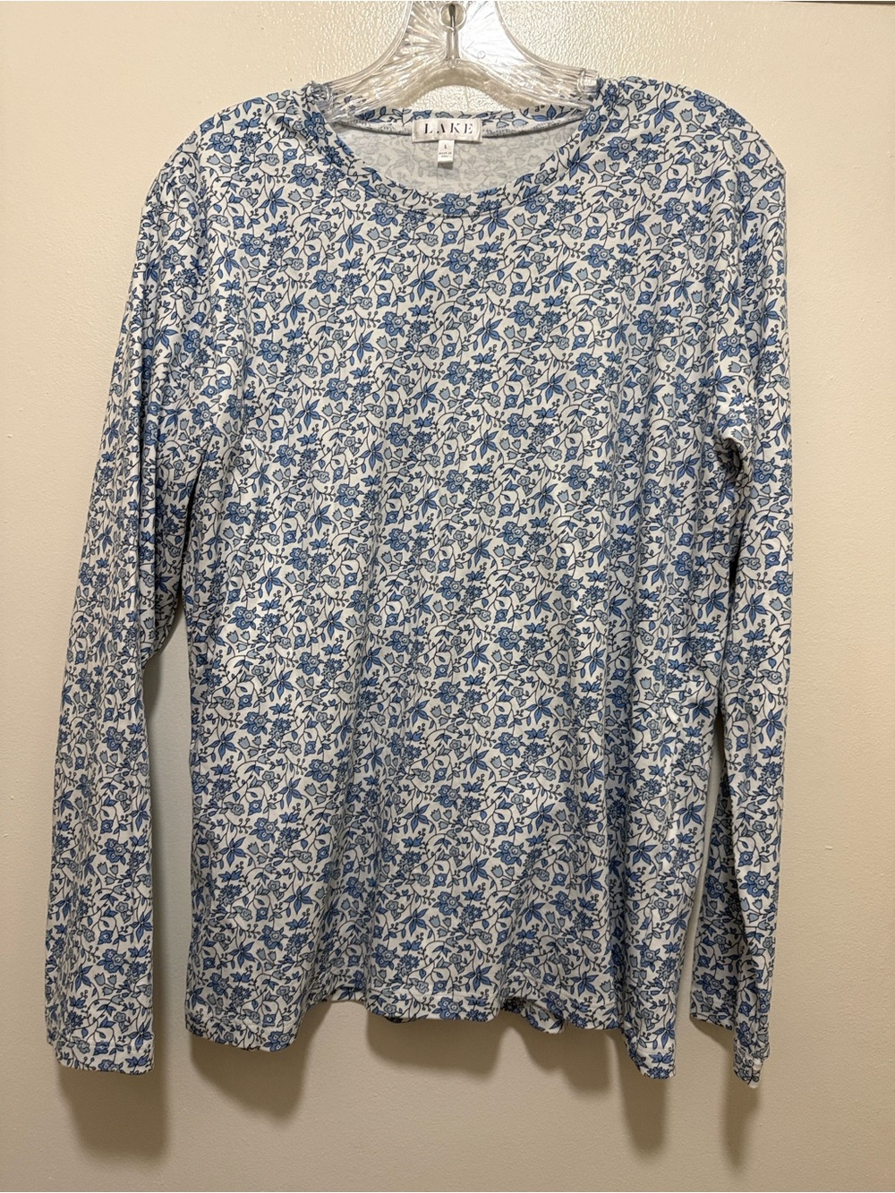 LAKE blue garden floral pajama set size large